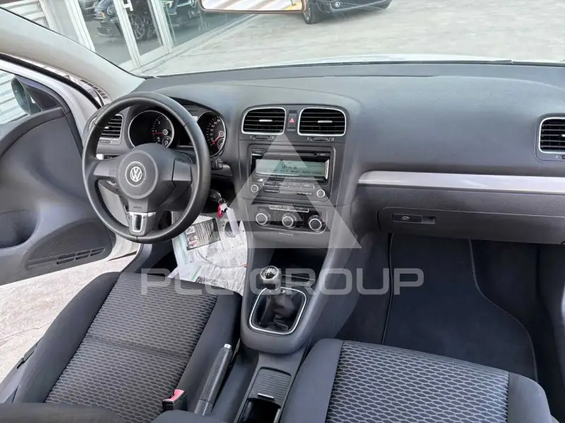 2010 Volkswagen GOLF