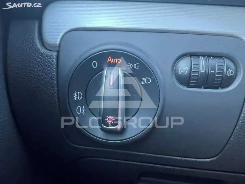 2010 Volkswagen GOLF