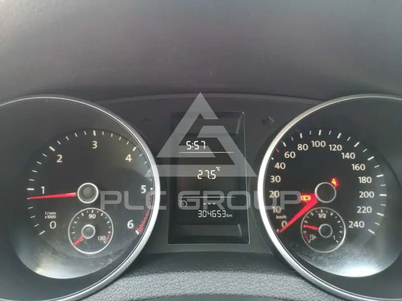 2010 Volkswagen GOLF