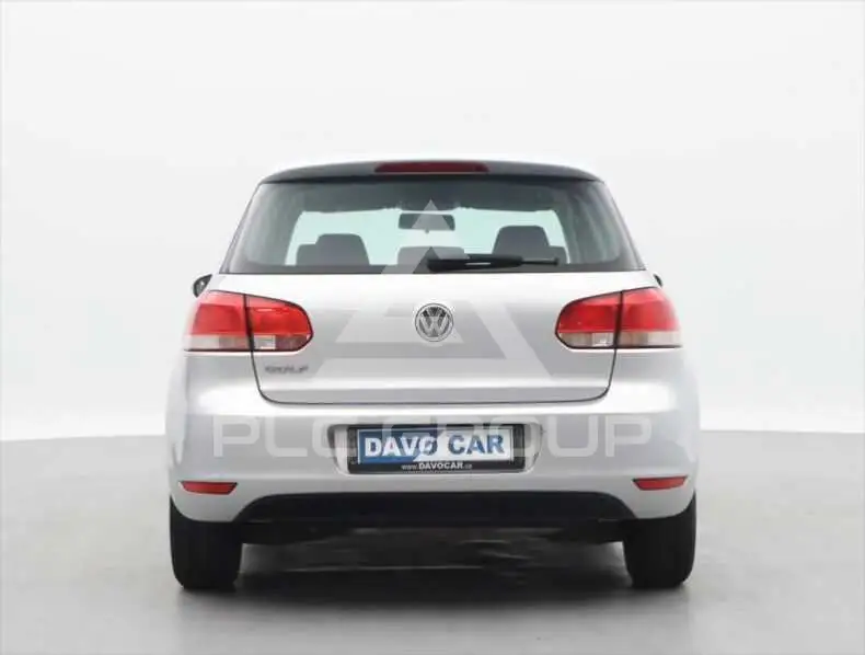 2010 Volkswagen GOLF