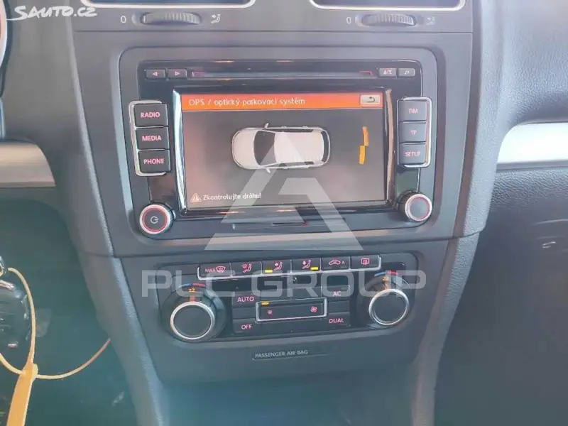 2010 Volkswagen GOLF