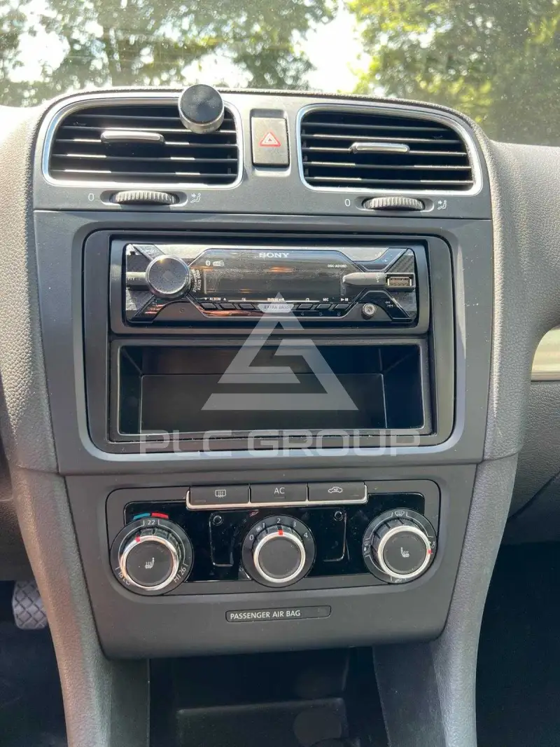 2010 Volkswagen GOLF