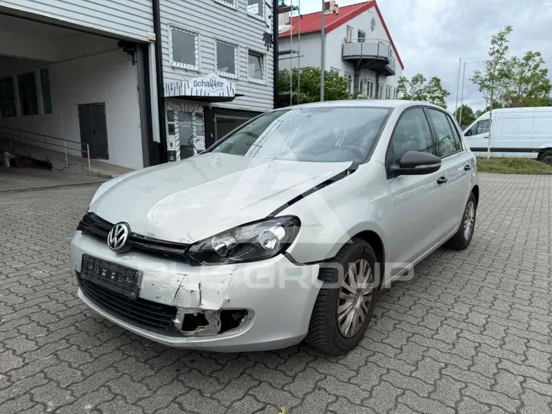 2010 Volkswagen GOLF