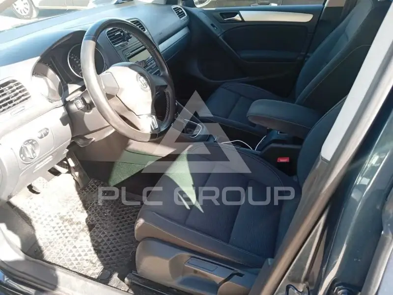 2010 Volkswagen GOLF