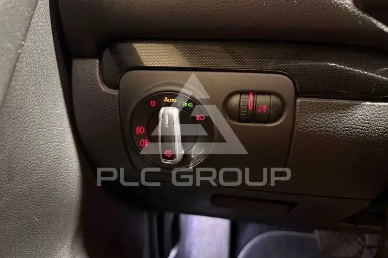2010 Volkswagen GOLF