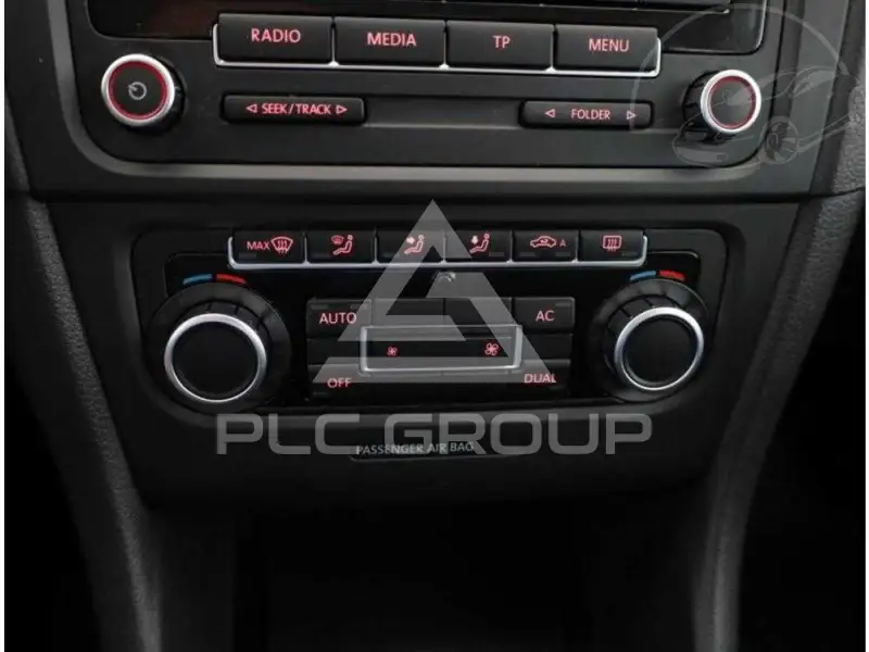 2010 Volkswagen GOLF