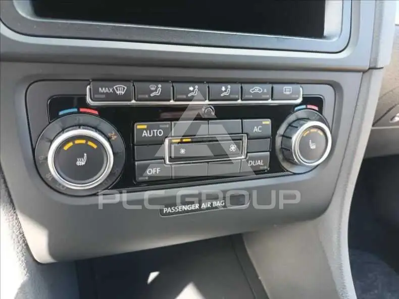 2010 Volkswagen GOLF