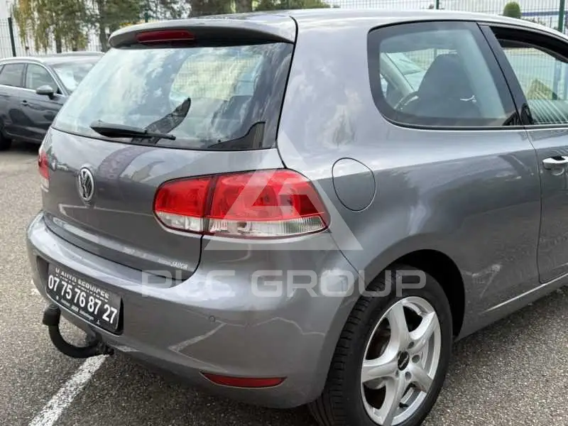2010 Volkswagen GOLF