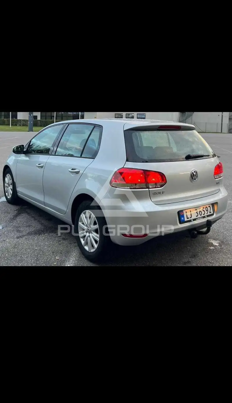 2010 Volkswagen GOLF
