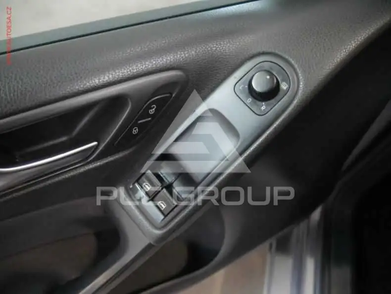 2010 Volkswagen GOLF
