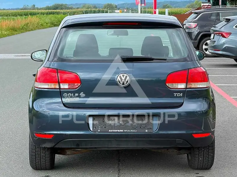 2010 Volkswagen GOLF