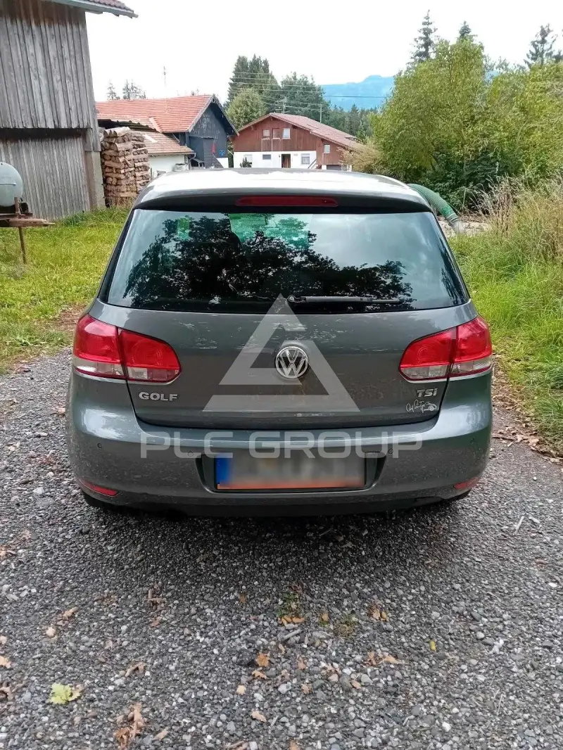 2010 Volkswagen GOLF