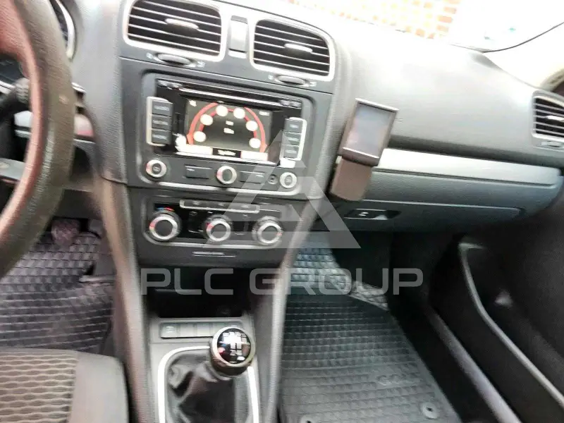 2010 Volkswagen GOLF
