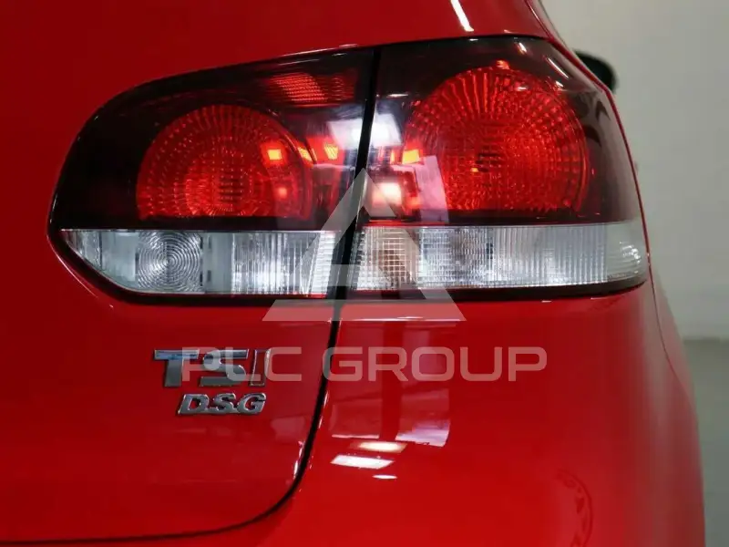 2010 Volkswagen GOLF