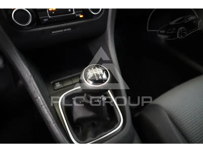 2010 Volkswagen GOLF