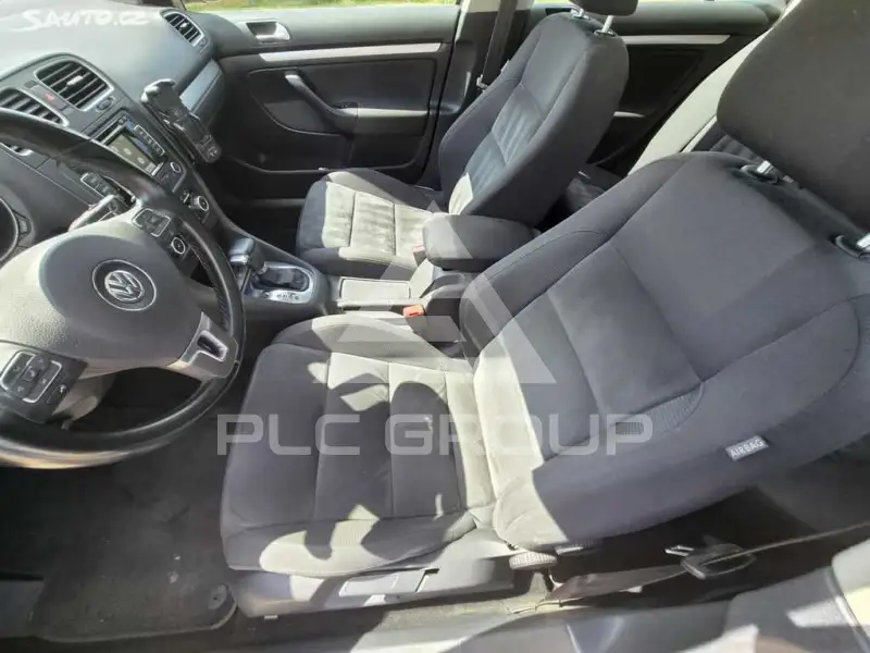 2010 Volkswagen GOLF