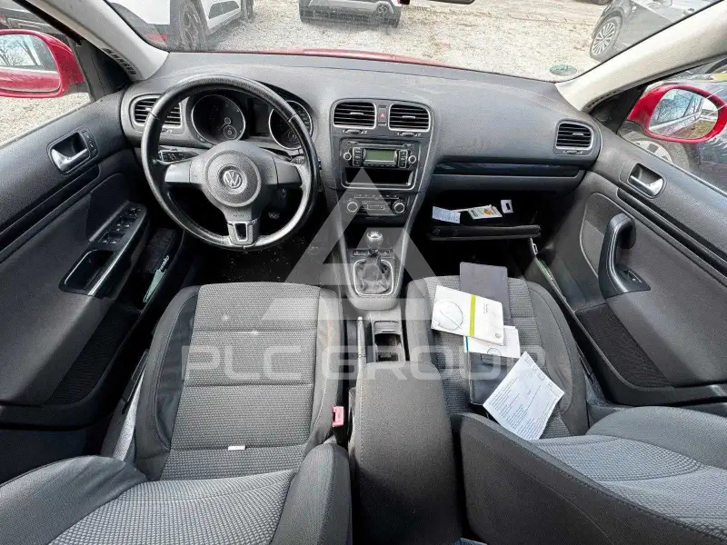 2010 Volkswagen GOLF