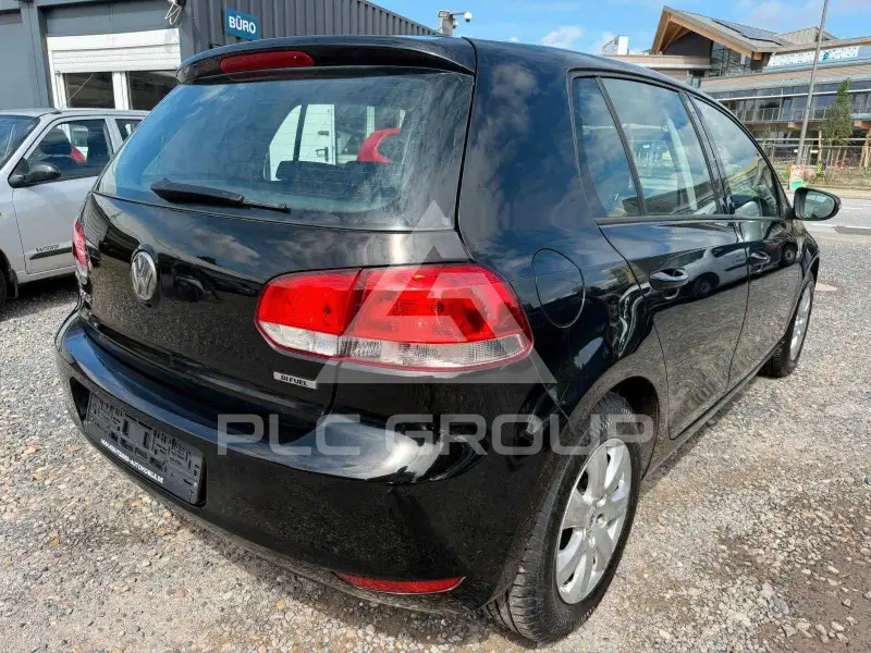 2010 Volkswagen GOLF