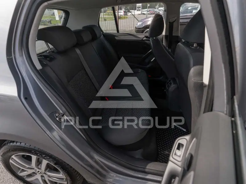 2010 Volkswagen GOLF