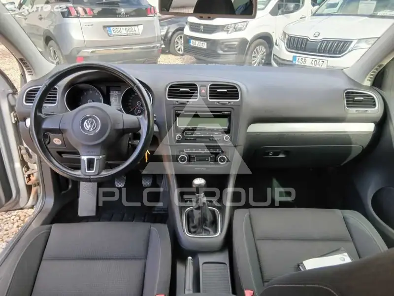2010 Volkswagen GOLF