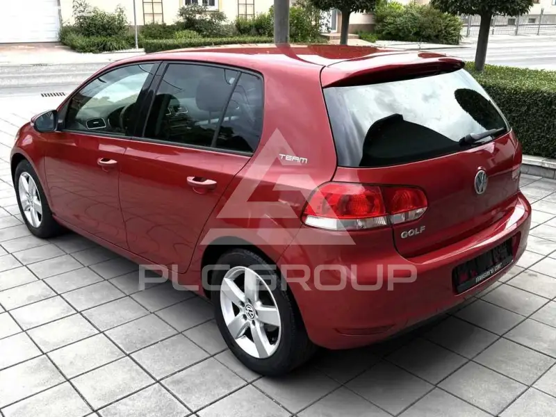 2010 Volkswagen GOLF