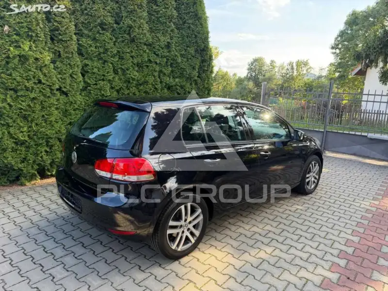 2010 Volkswagen GOLF