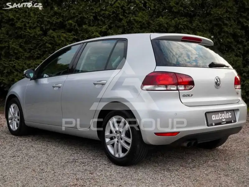 2010 Volkswagen GOLF