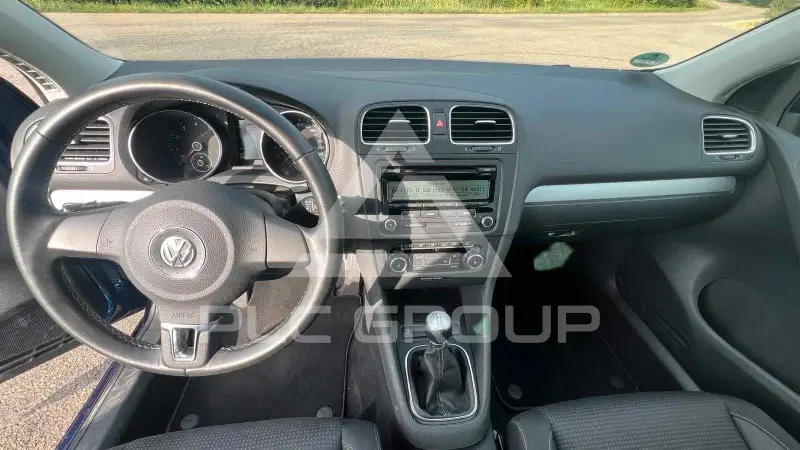 2010 Volkswagen GOLF