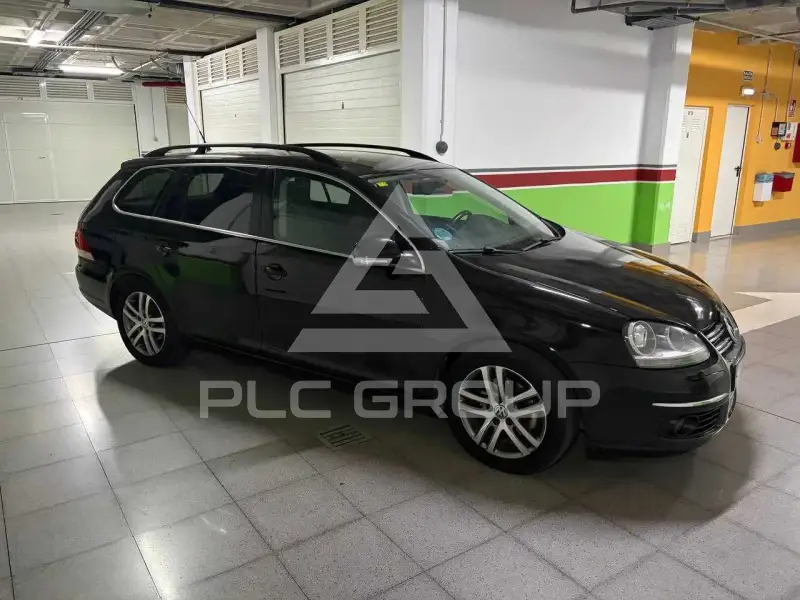 2010 Volkswagen GOLF
