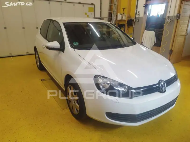2010 Volkswagen GOLF