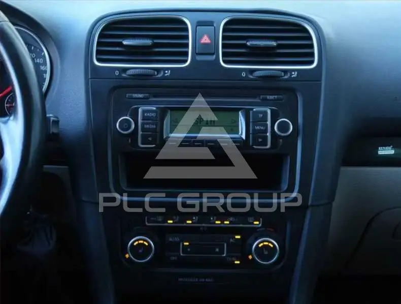 2010 Volkswagen GOLF