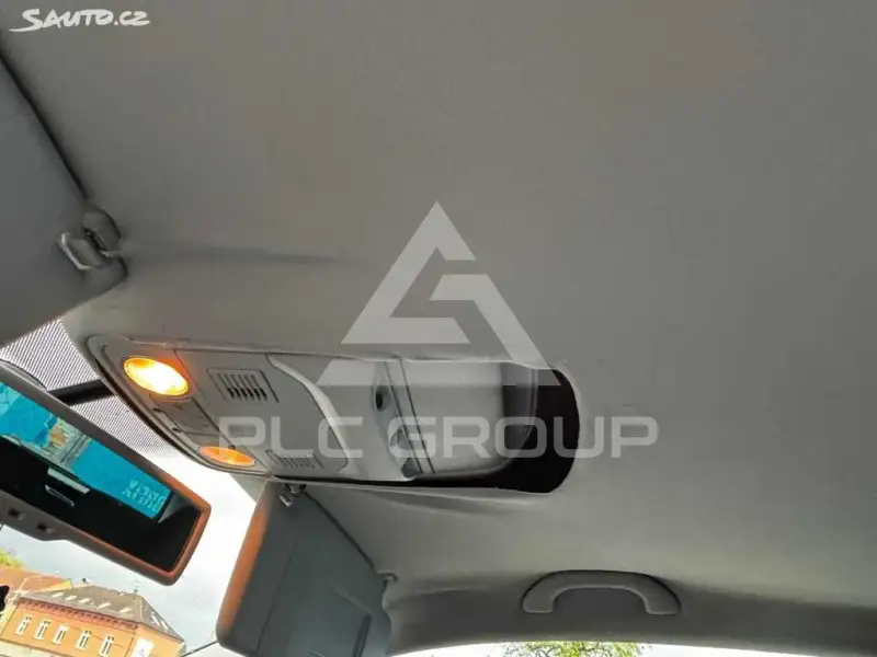 2010 Volkswagen GOLF