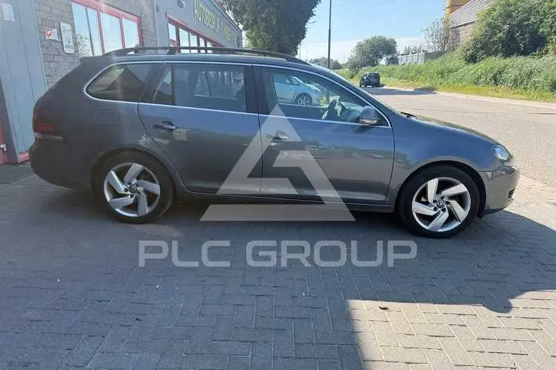 2010 Volkswagen GOLF