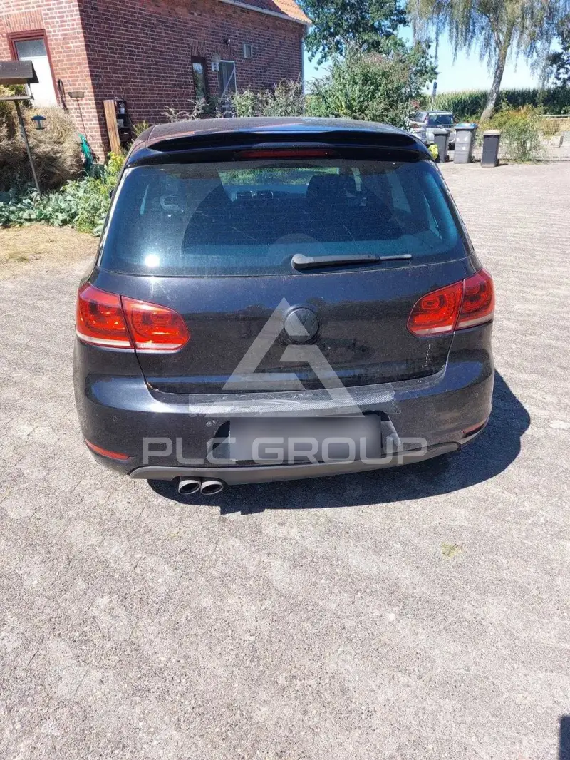 2010 Volkswagen GOLF