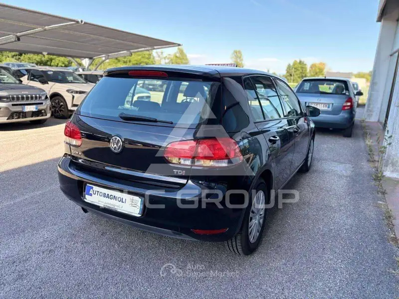 2010 Volkswagen GOLF