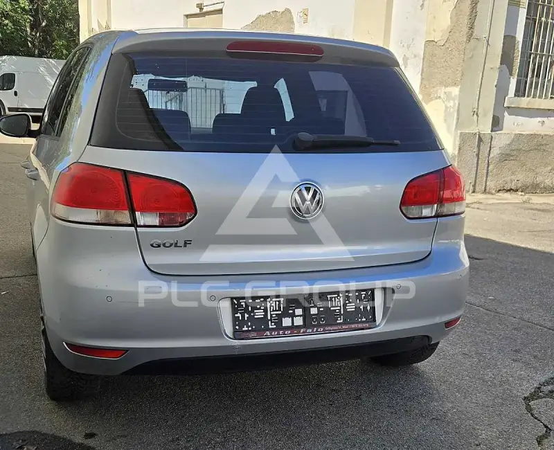 2010 Volkswagen GOLF