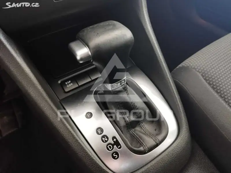 2010 Volkswagen GOLF