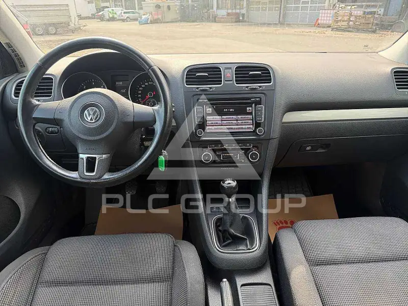 2010 Volkswagen GOLF
