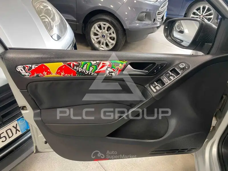 2010 Volkswagen GOLF