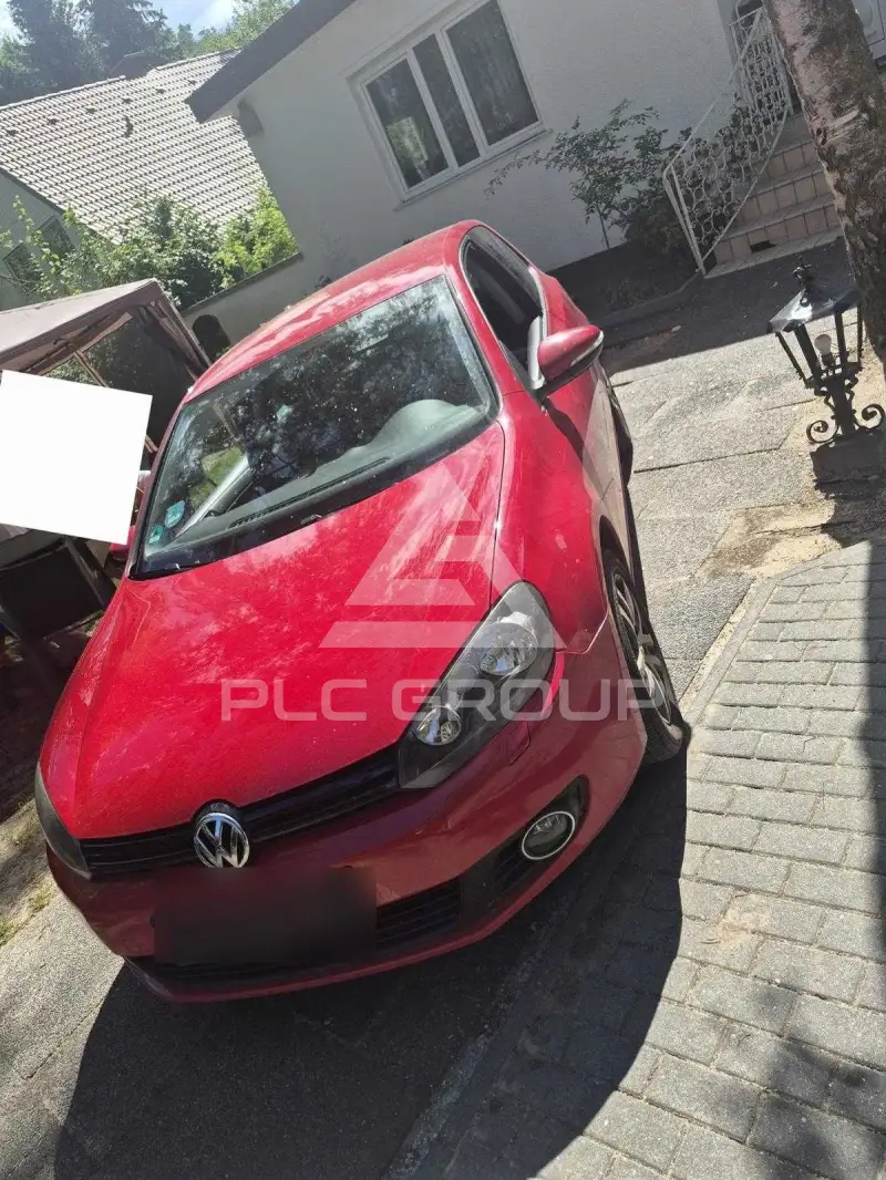2010 Volkswagen GOLF