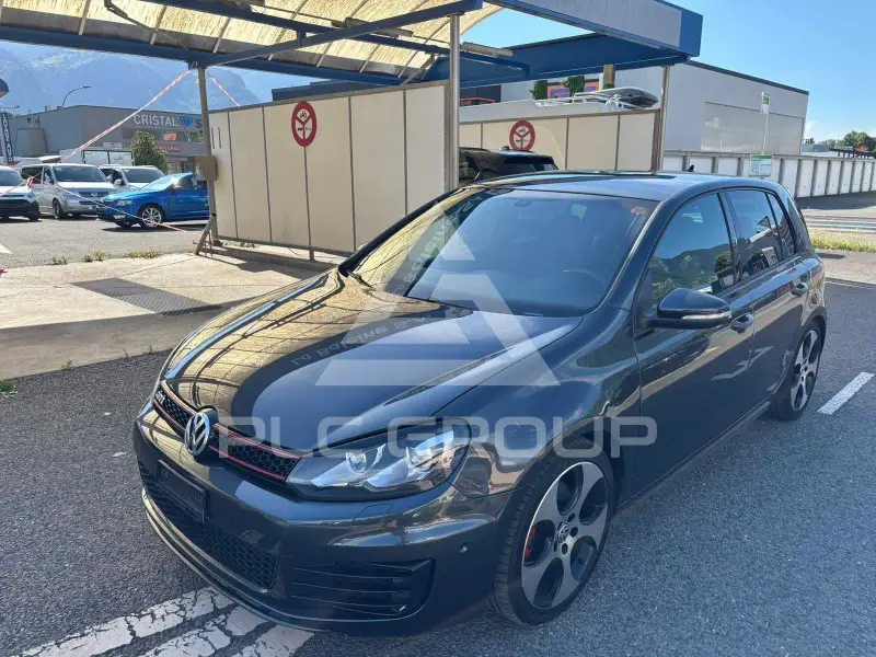 2010 Volkswagen GOLF