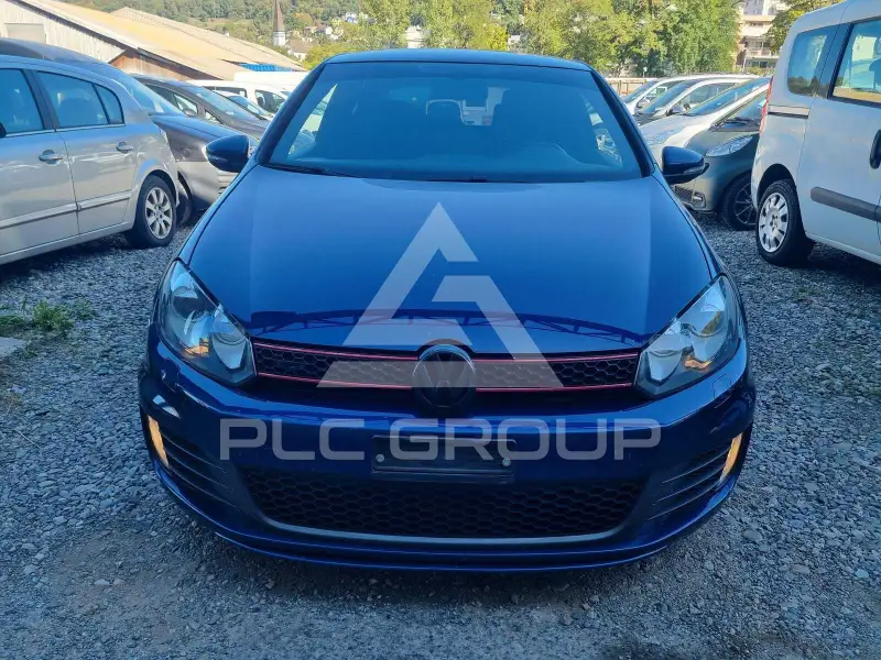2010 Volkswagen GOLF