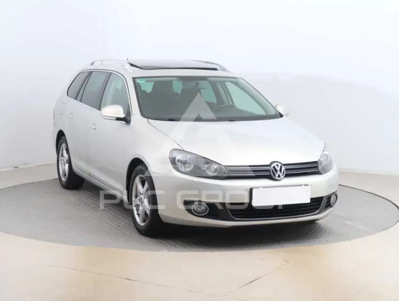 2010 Volkswagen GOLF