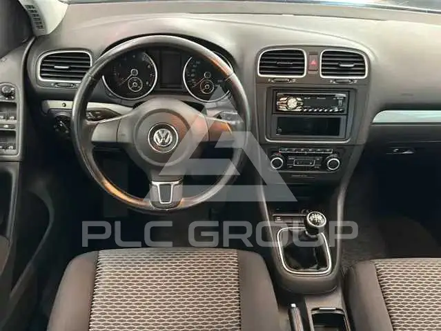 2010 Volkswagen GOLF
