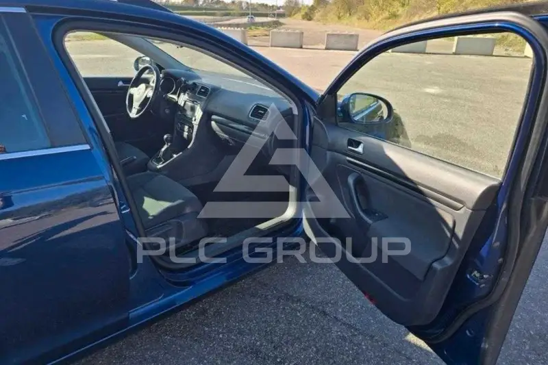 2010 Volkswagen GOLF