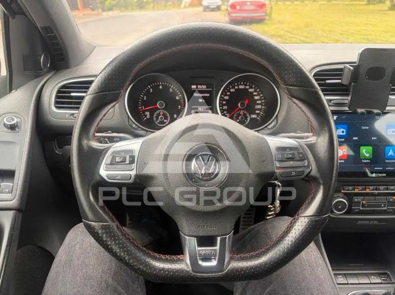 2010 Volkswagen GOLF