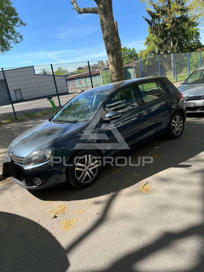 2010 Volkswagen GOLF