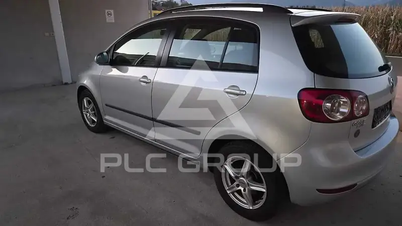2010 Volkswagen GOLF
