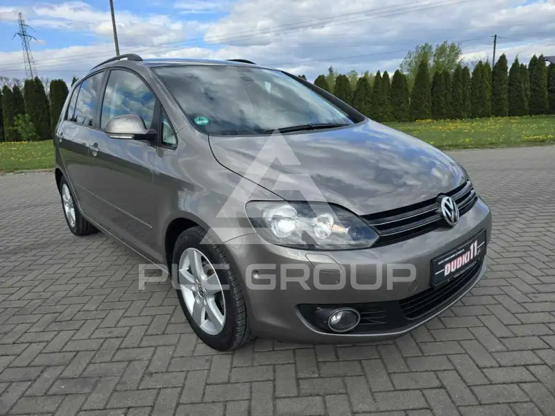 2010 Volkswagen GOLF