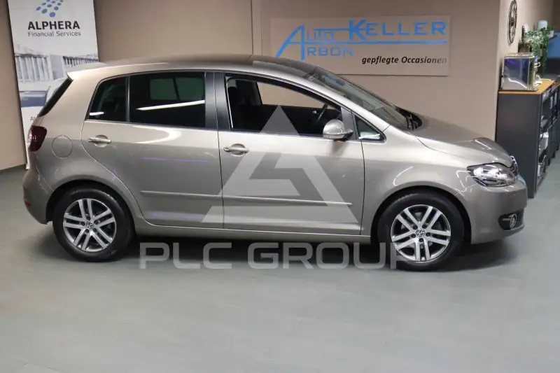 2010 Volkswagen GOLF